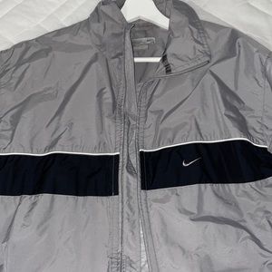 Vintage 2000’s Nike Windbreaker